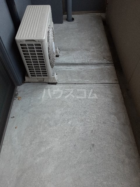 18/28 バルコニー