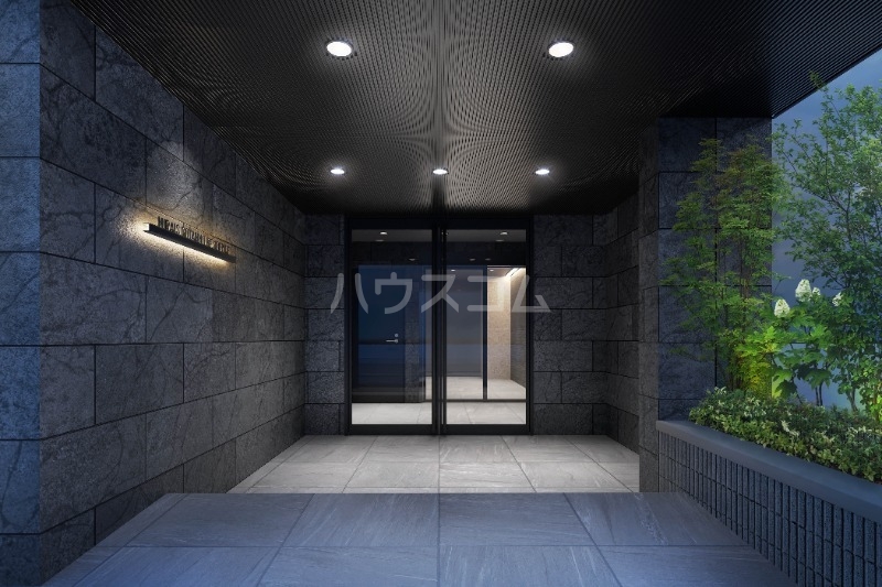 2/5 エントランス