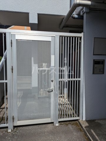 2/10 エントランス