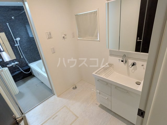 20/30 洗面