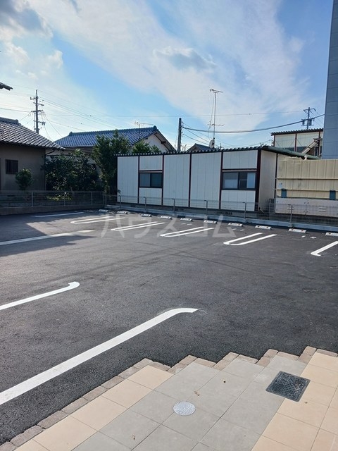 14/20 駐車場