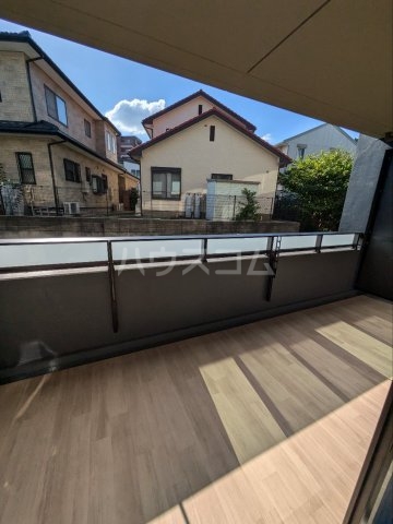 20/30 バルコニー