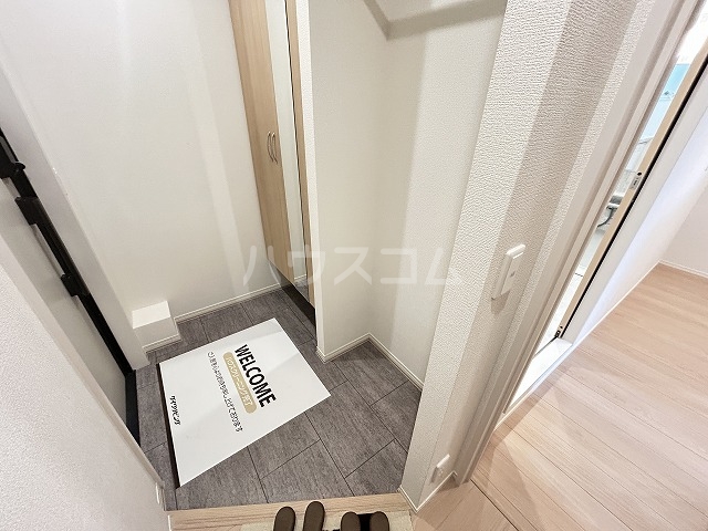 13/30 玄関