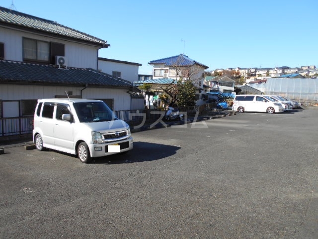21/22 駐車場