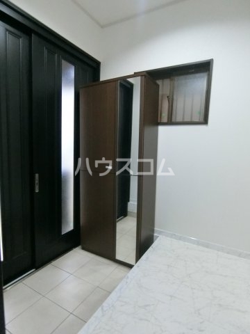 2/3 エントランス