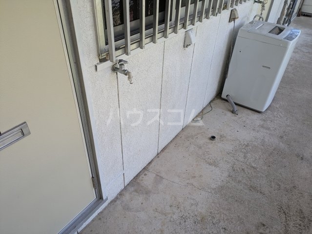 13/17 バルコニー