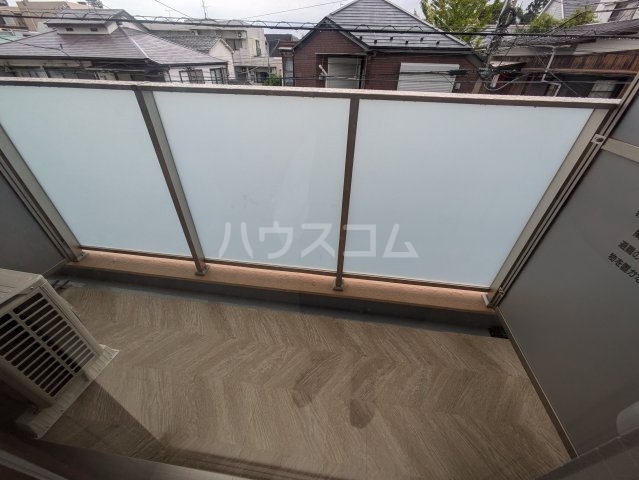 16/27 バルコニー