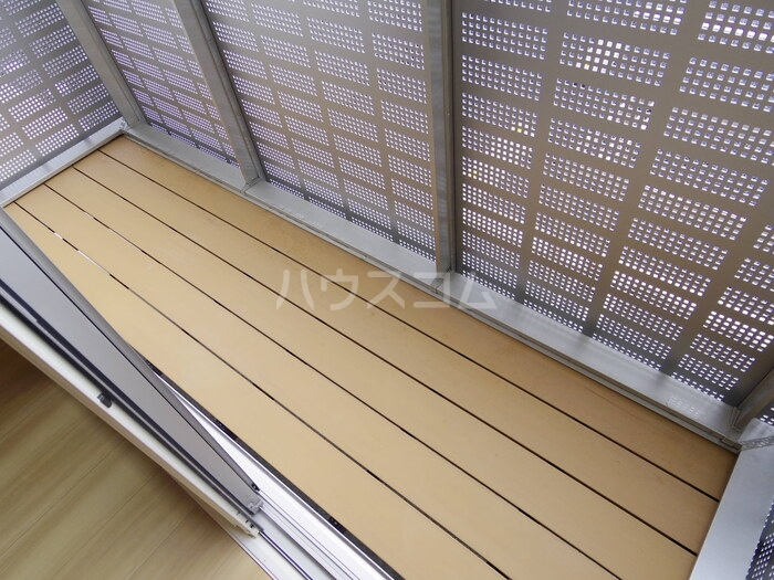 13/23 バルコニー