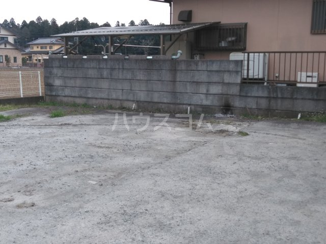 20/22 駐車場