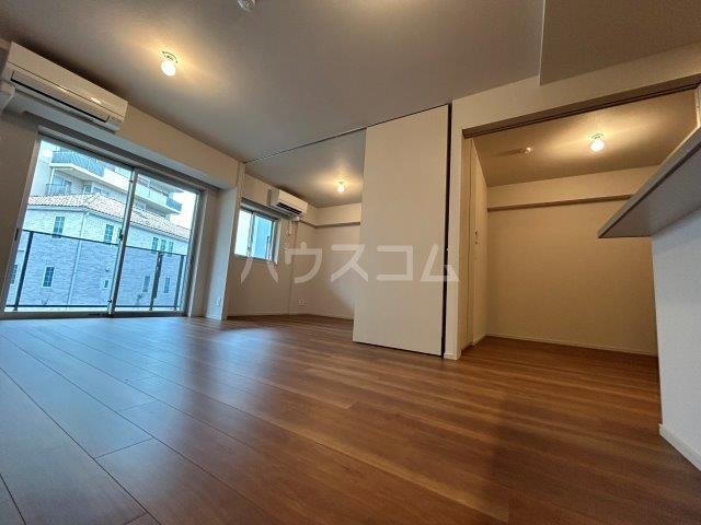 13/27 バルコニー