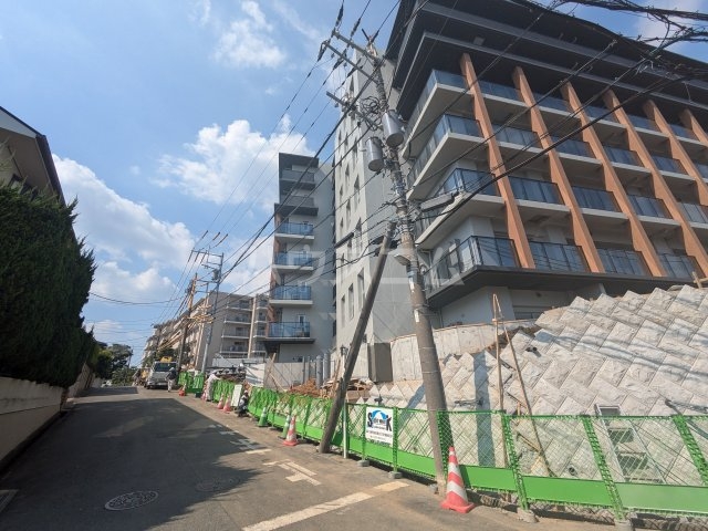 2/30 外観