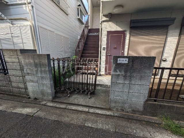 17/18 エントランス