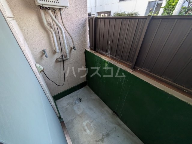 13/21 バルコニー