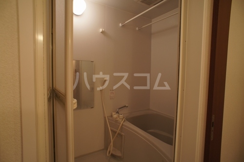 14/30 浴室