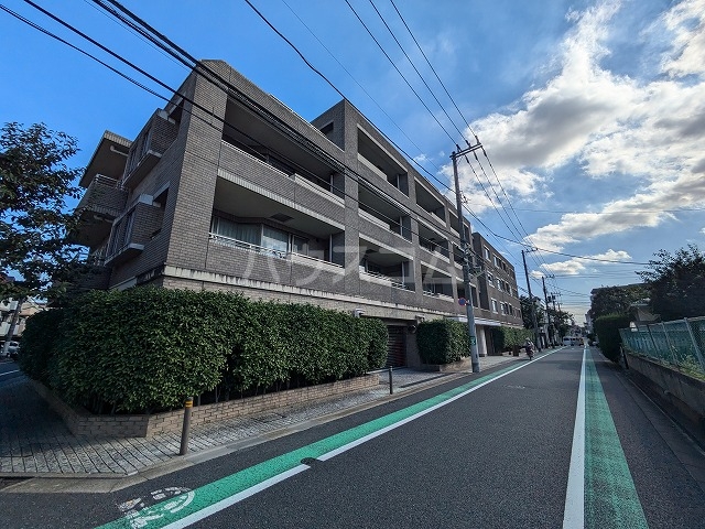 2/30 外観