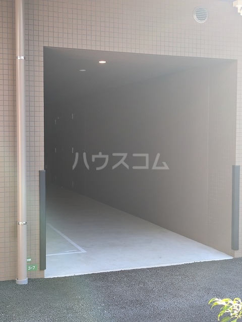 4/10 駐車場