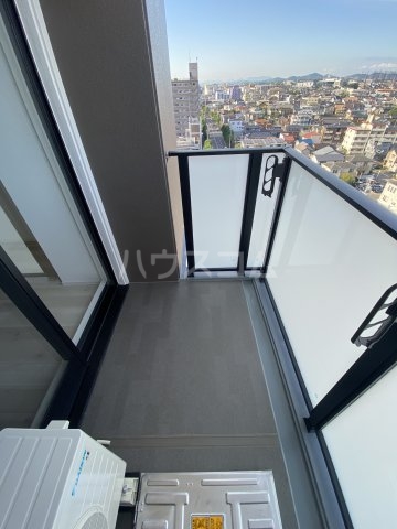 19/30 バルコニー