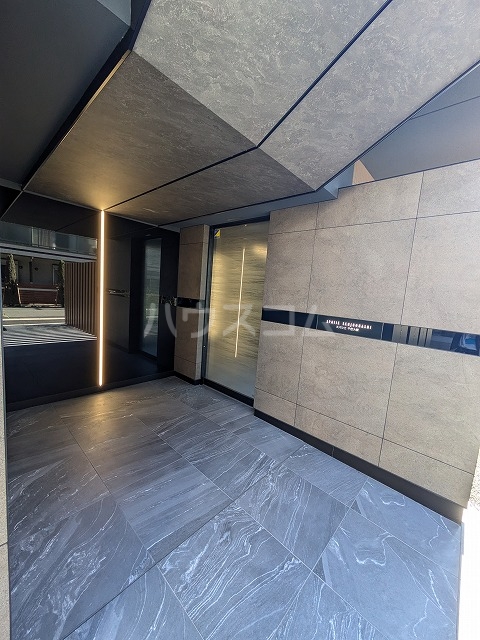 3/10 エントランス