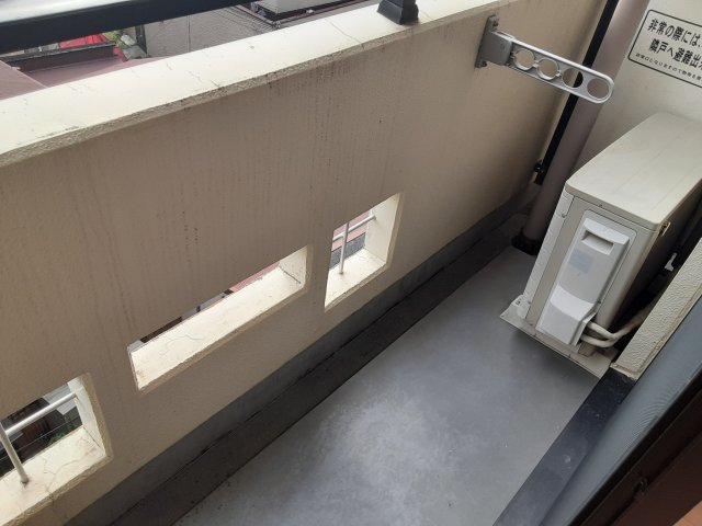 20/30 バルコニー