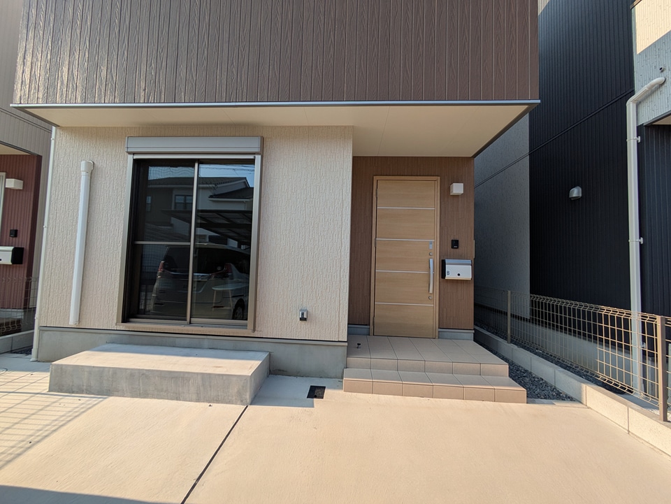 15/18 エントランス