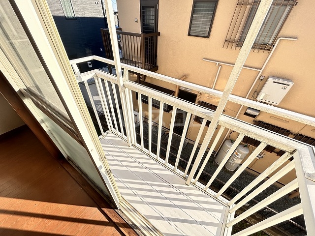 19/26 バルコニー