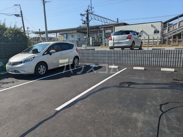 22/30 駐車場