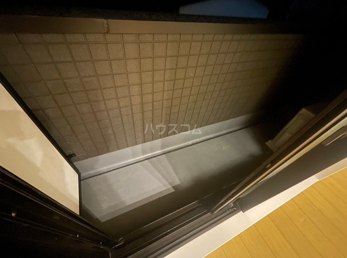 18/30 バルコニー