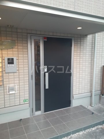 2/11 エントランス