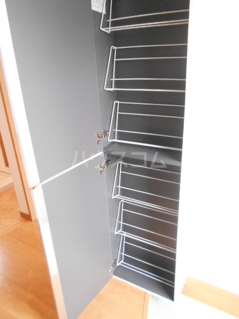 22/30 エントランス