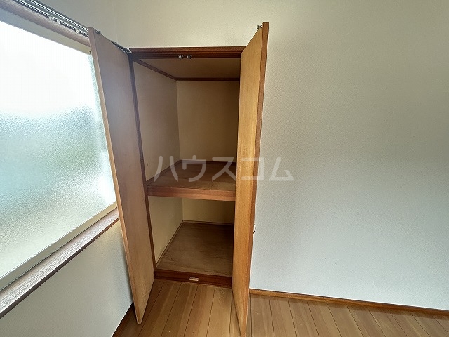 13/30 収納