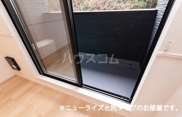 19/30 バルコニー