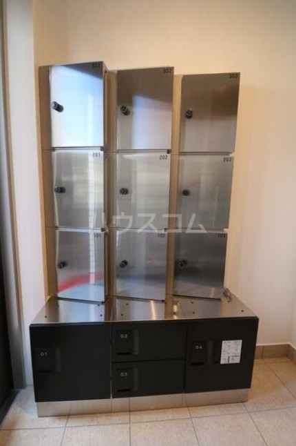 15/25 エントランス