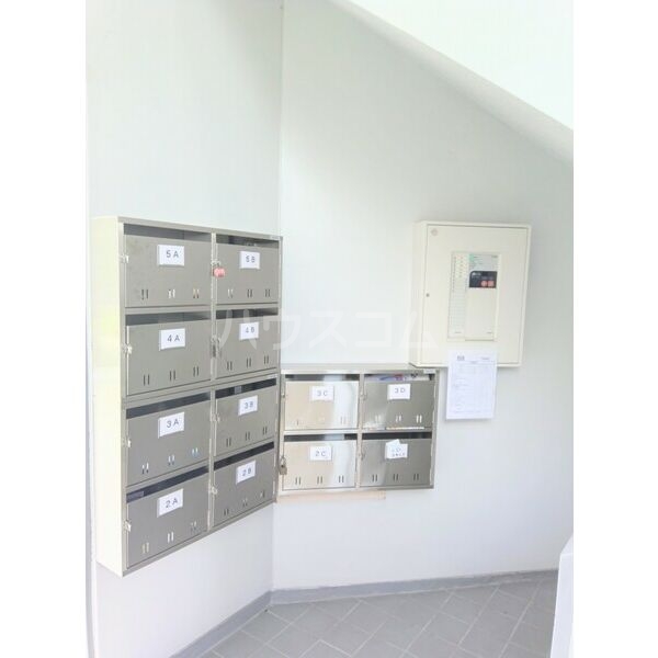 14/17 エントランス