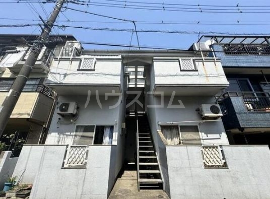 19/29 エントランス