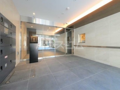 20/22 エントランス