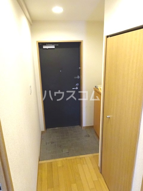 13/30 玄関
