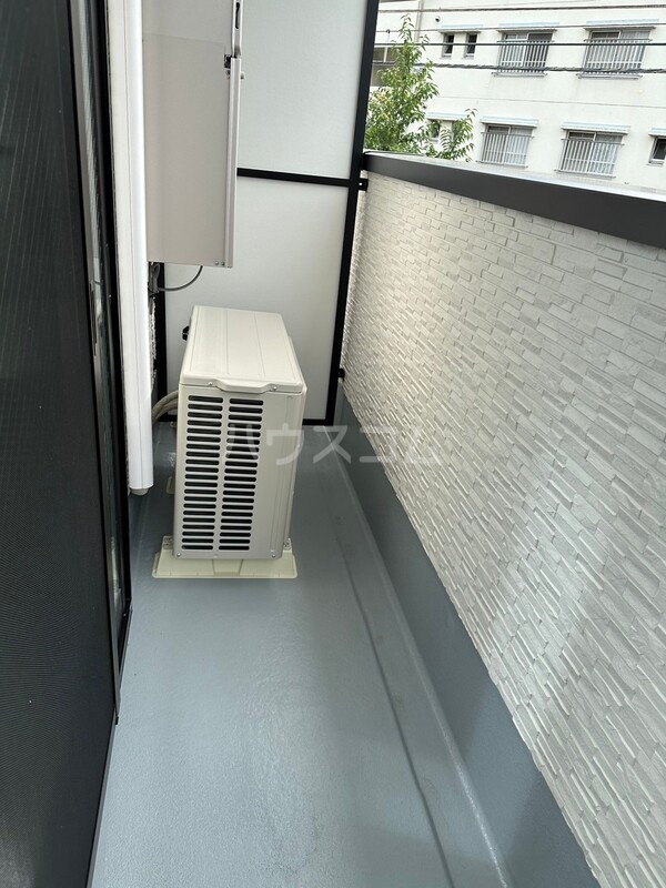 15/26 バルコニー