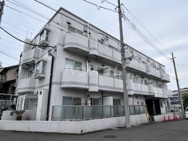 ラ・レイネ鷺沼の外観