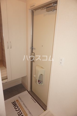 14/30 玄関