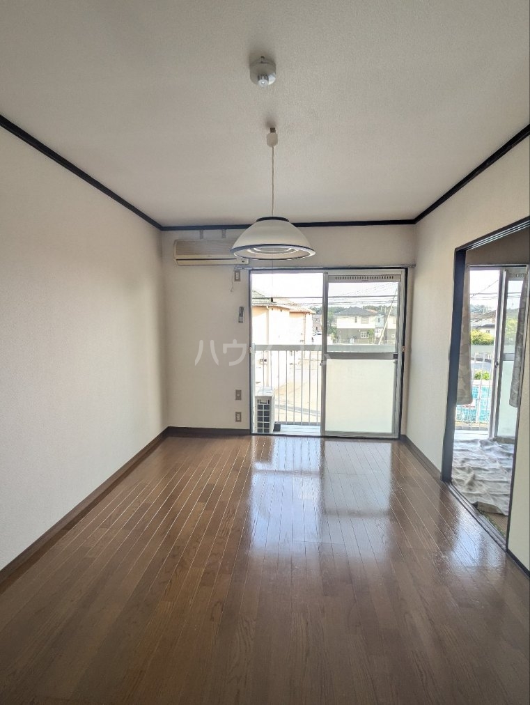 4/15 リビング/ダイニング