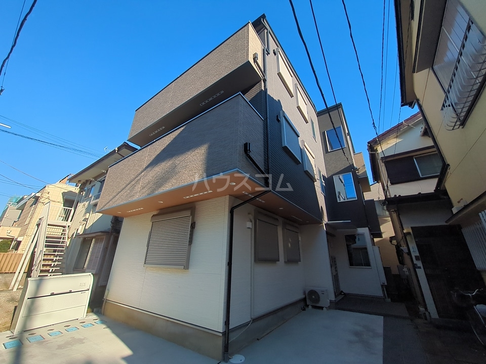 1/25 外観