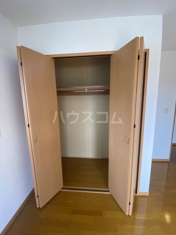 13/29 収納