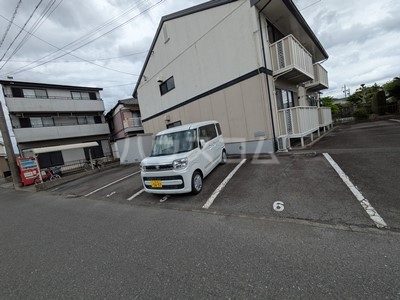 21/30 駐車場