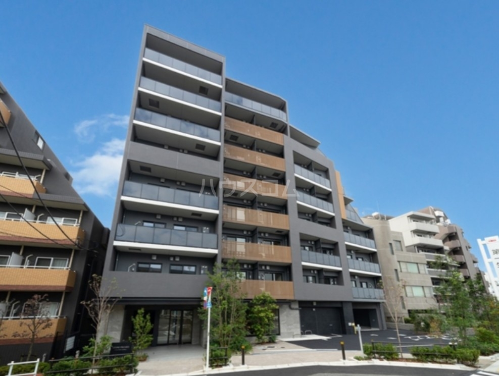 17/27 エントランス