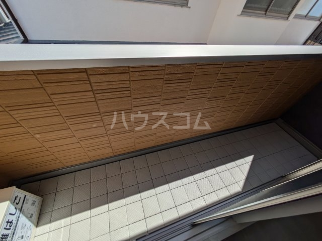21/30 バルコニー