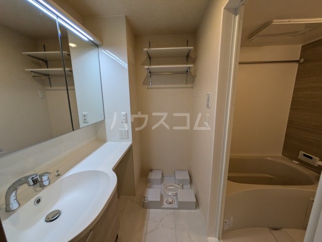 16/30 洗面