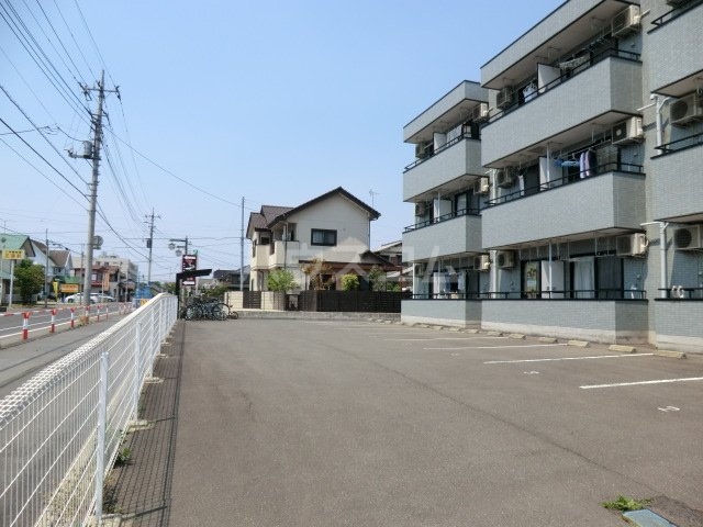 14/16 駐車場