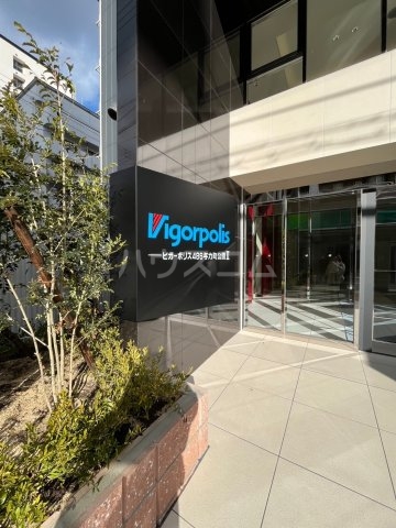 17/27 エントランス