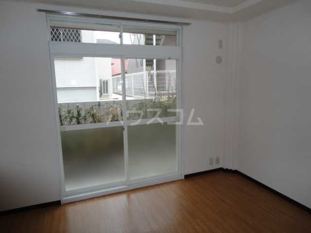 21/28 バルコニー