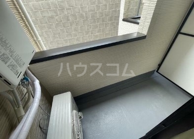 13/23 バルコニー